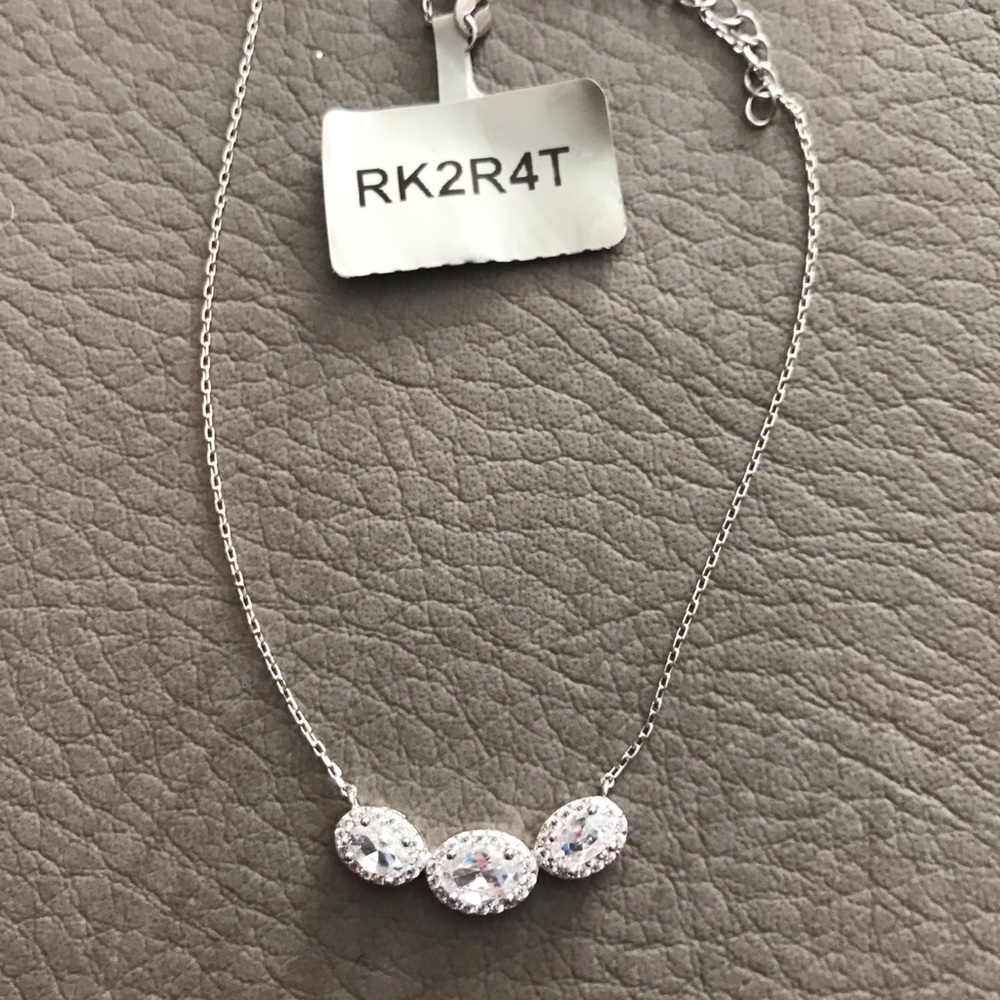 Charmed Aroma | Necklace